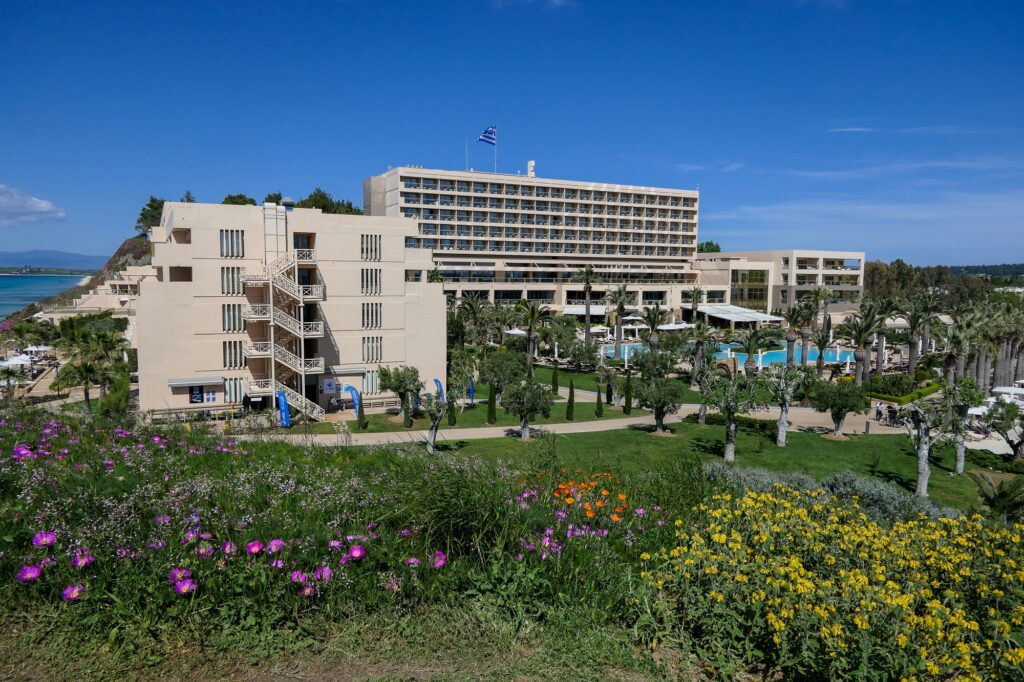 מלון הנופש סאני ביץ' Sani Beach - יוקרה בחוף הלוהט של חלקידיקי - המדריך ...